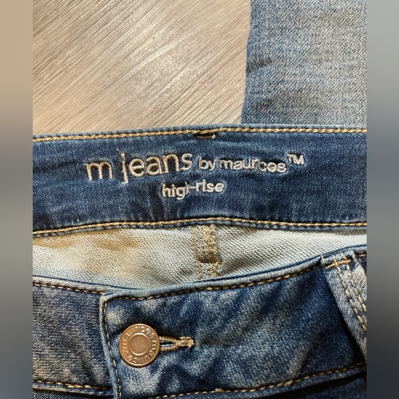 Maurice’s straight leg jean - Picture 4 of 8